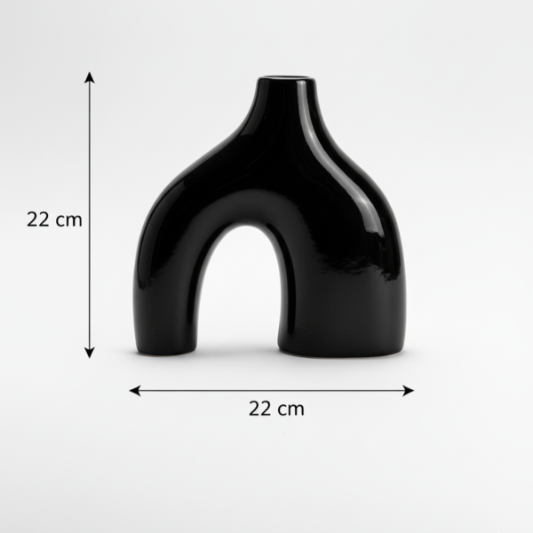 Vase Nordique en Céramique – Harmonie et Simplicité