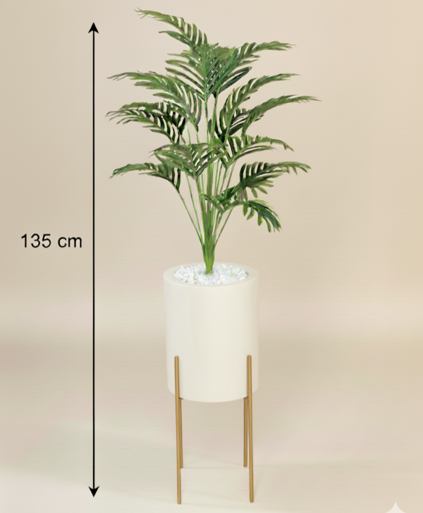 Vase élégant sur pied avec palmier décoratif – Image 6